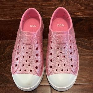DSG kids glitter slip on